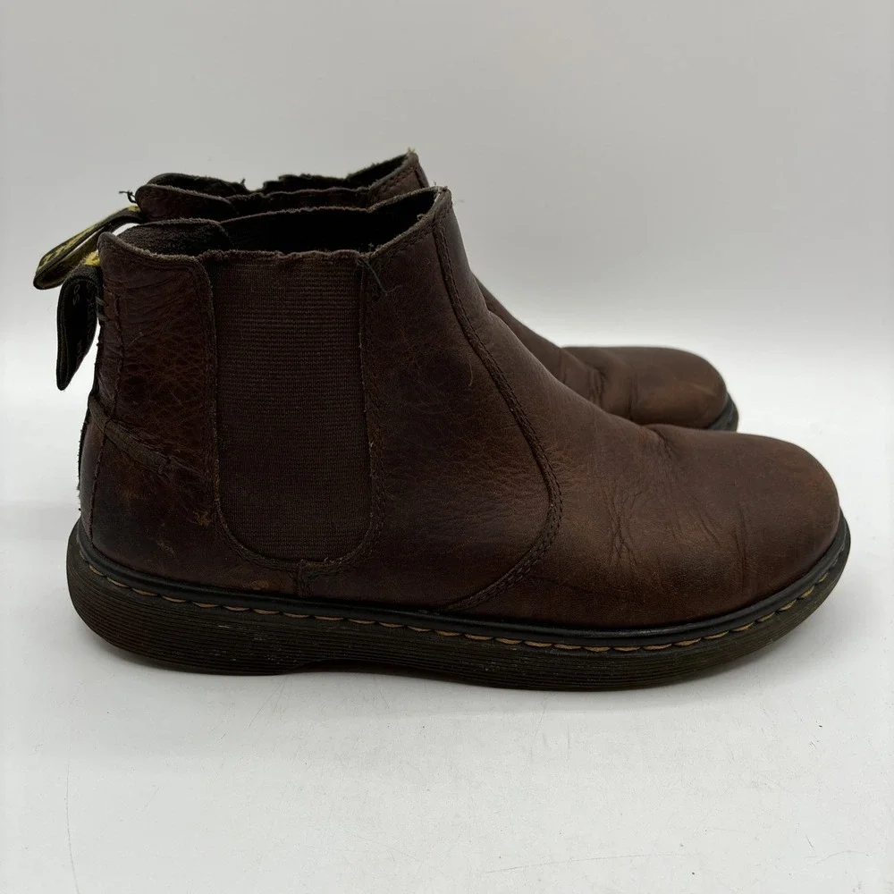 Dr. Martens Lyme Brown Leather Chelsea Boots Men's‎ 7 M Women's 8